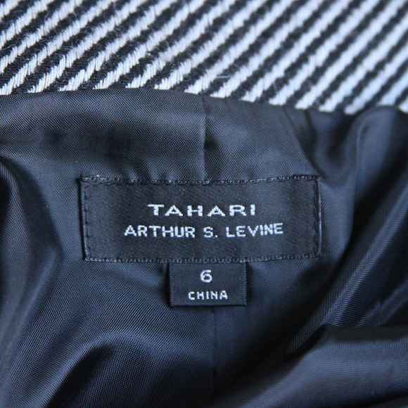 Tahari Blazer/ Black & Grey Zebra /Wool Blend / 6 - Picture 8 of 8